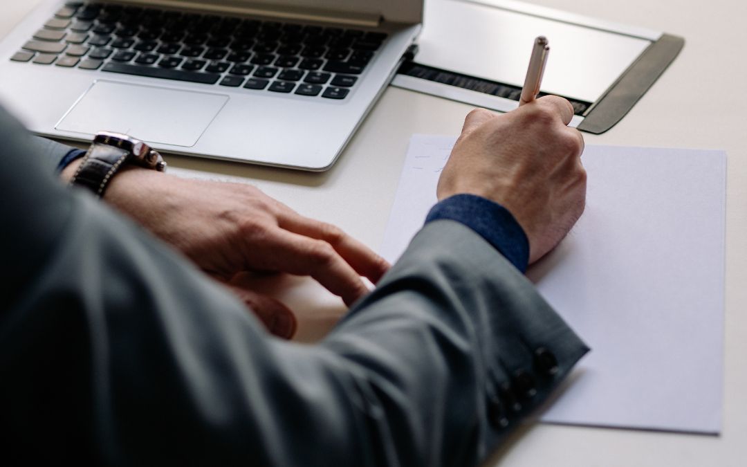 Jak sprawdzić, czy szkoła jazdy ma dobre wyniki zdawalności?